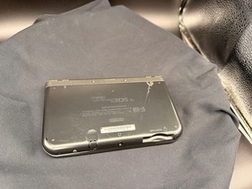 Nintendo 3DS XL 2015 Black Handheld Console Tested Working Read Description