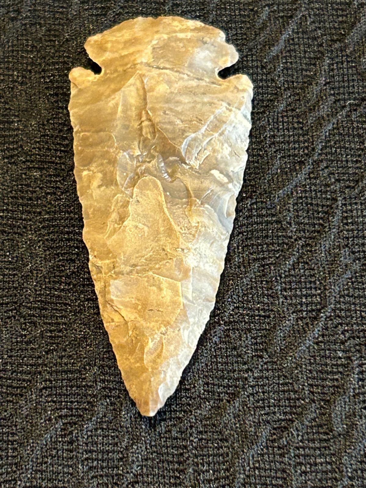 Unknown Location 2 3/8" × 1" Indian Arrowhead Artifact