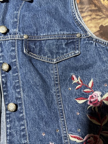 Bill Blasts Denim Vest - Picture 17 of 18