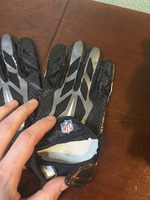 NFL Player Worn Nike Vapor Jet 3.0 No Coa