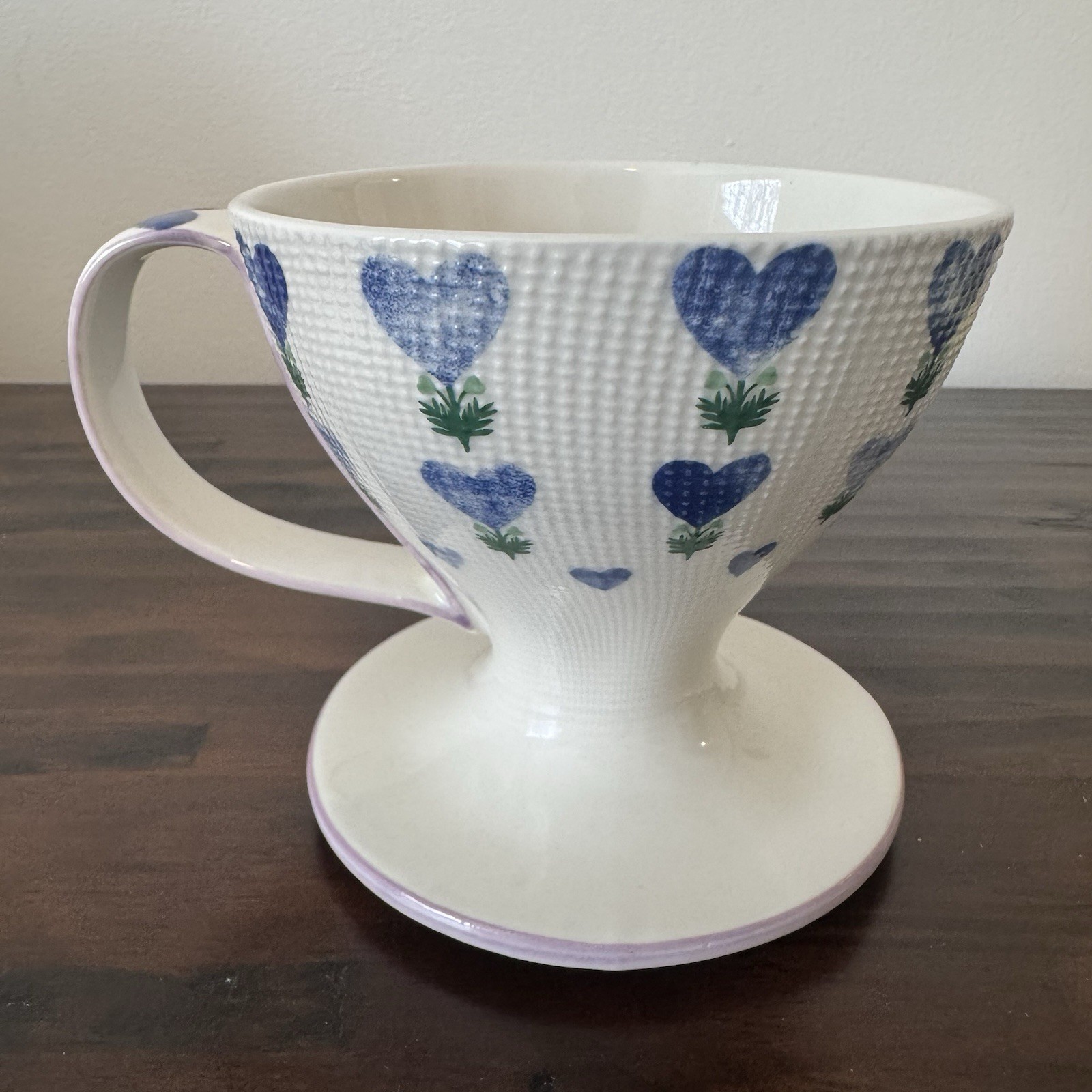 Painted Blue Hearts Lavender Trim