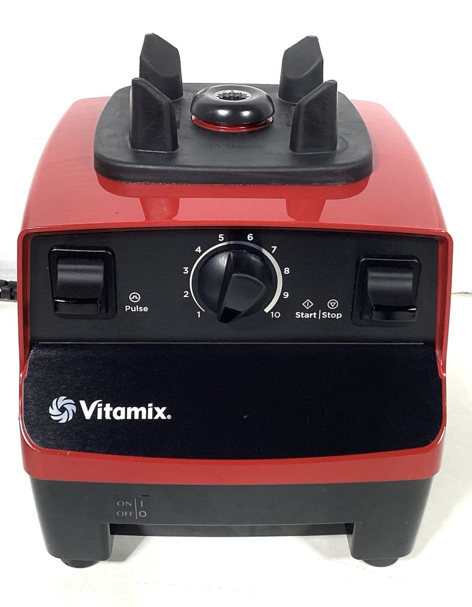 Vitamix VM0111 レッド ブレンダー 5月絶賛値引き中‼️ 【美品】Vitamix バイタミックス VM0111 レッド