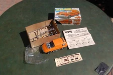 Vintage MPC 1976 ULTRAVAN 1/32 scale, Model Kit #1-3204 RARE ORANGE VAN