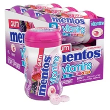 Mentos Gum with Vitamins, Sugar-Free Chewing Gum with Xylitol, Berry Flavor 4...