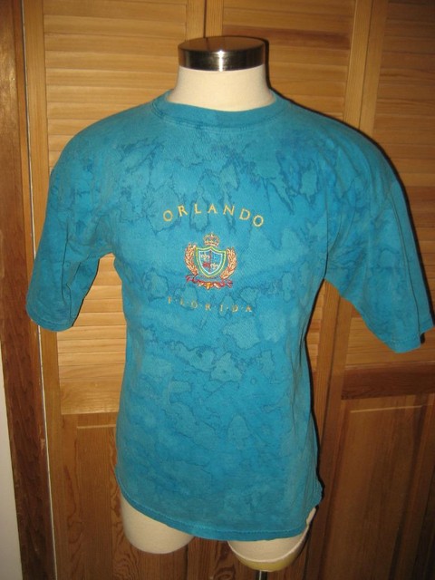 turquoise tie dye shirt