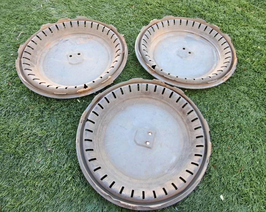 3 x HOLDEN HZ WB KINGSWOOD STAINLESS STEEL HUBCAPS UTE VAN HX HJ HQ eBay
