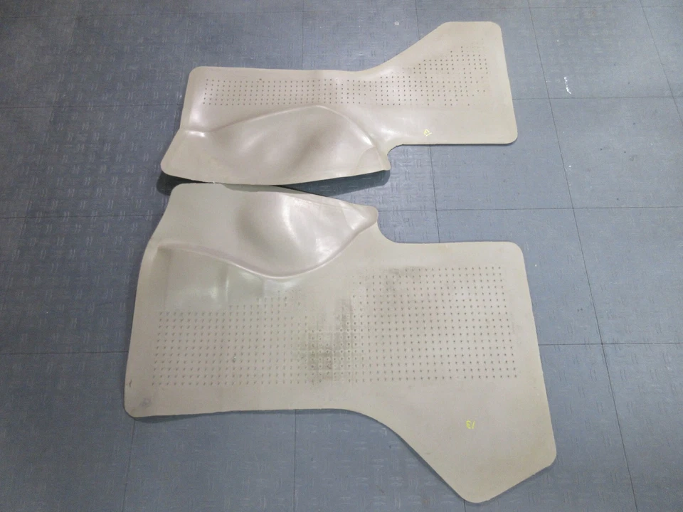 TAN 1996-2005 ASTRO SAFARI FURGONETA TAPETES DELANTEROS PAR DE DOS OEM Foto 4 de 4