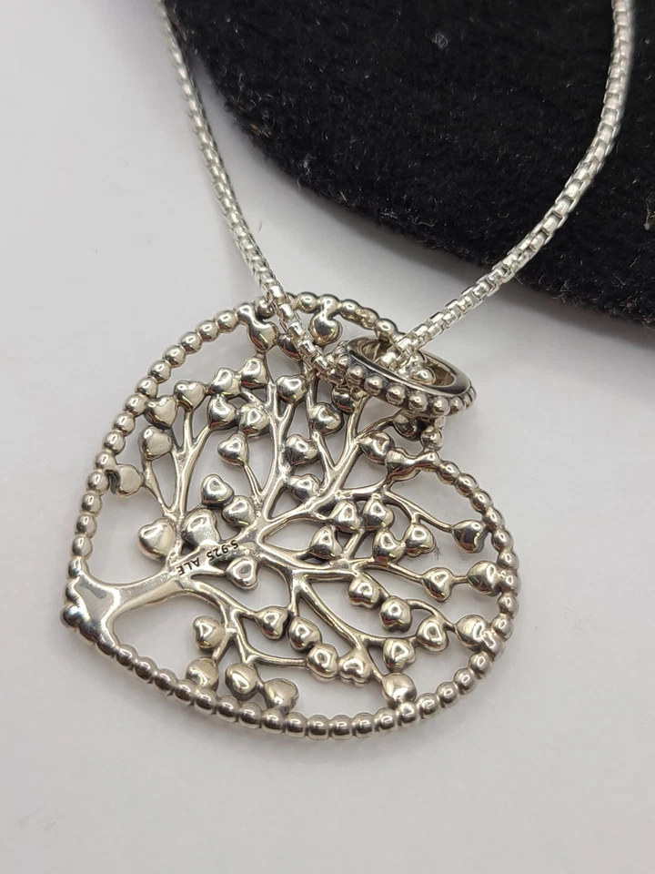 Collar y colgante PANDORA Árbol del Amor #396582ENMX-75 con bolsa PANDORA gratis Foto 3 de 4