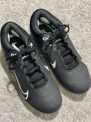 Nike React Hyperdiamond 4 Pro Softball Shoes Womens Sz 8 Metal Cleats CZ5920-010