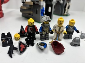 LEGO Castle Dragon Mountain 70403 Rare DRAGON. Mostly Complete