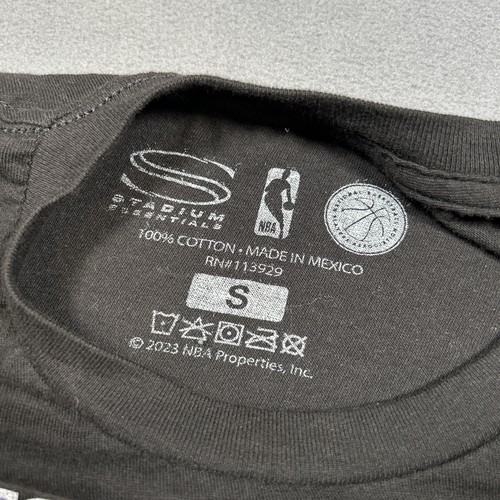 Austin Reaves Los Angeles Lakers Men’s Small Graphic Print Short Sleeve T Shirt - Picture 6 of 8