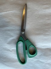 KAI  5240 9 1/2" Ergonomix  industrial scissors. Stainless Steel Sharp