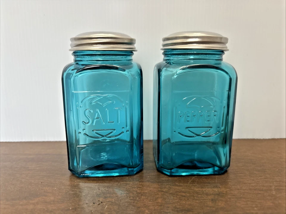 Salero y pimentero retro turquesa 4,5 pulgadas de alto Foto 3 de 4