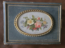 Victorian Carte de Visite Photograph Album (empty) Decorative flower oval panel