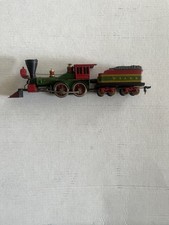 Mantua General 3960 Locomotive with Tender 3240 HO. Not Tested. Wheels Missing