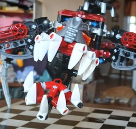 Lego 8764 Bionicle VEZON & FENRAKK With instructions & box. Has Flaws Pleas read