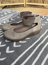 Dansko Womens Emmie Mary Jane Shoes Size 36 Taupe Leather Wedge Ankle Strap