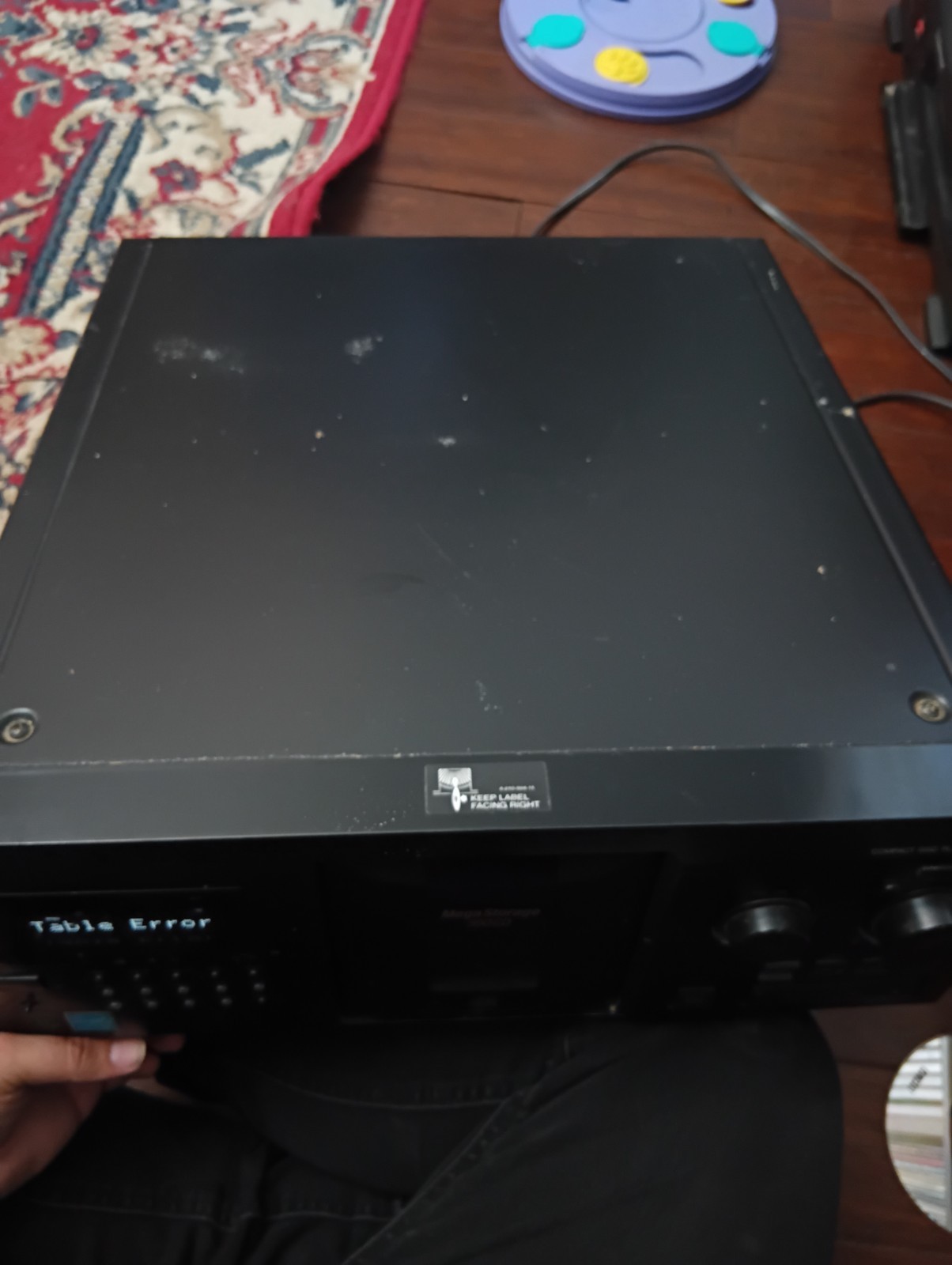 Sony CDP-CX355 Mega Storage 300 Disc CD Player Powers On Table Error