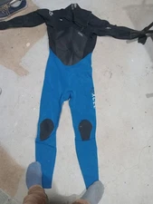 XCEL Celliant Infrared Full Wetsuit Men’s Surf Diving Suit –XL Blue/Black – Used