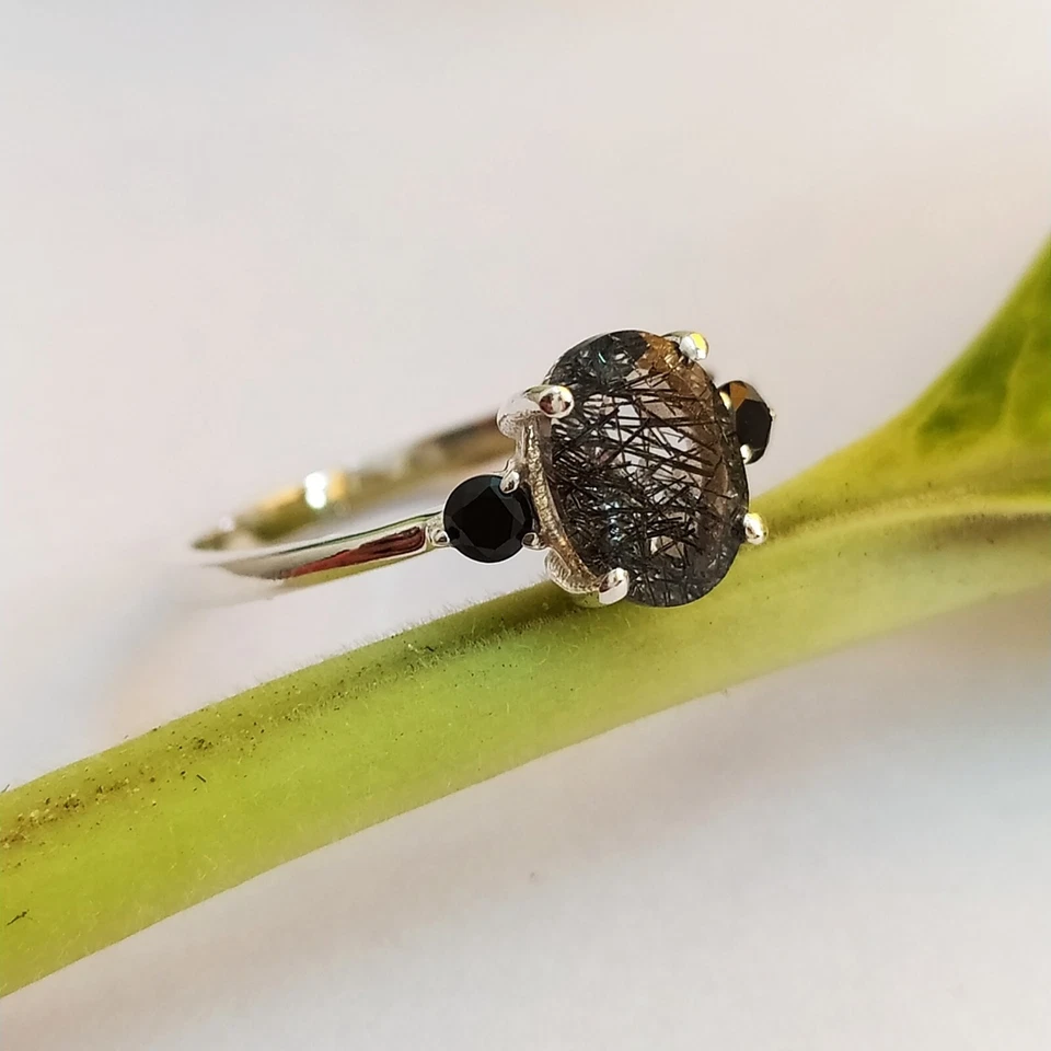 Anillo de aniversario de cuarzo rutilo negro natural anillo de plata de ley maciza 925 Foto 2 de 4