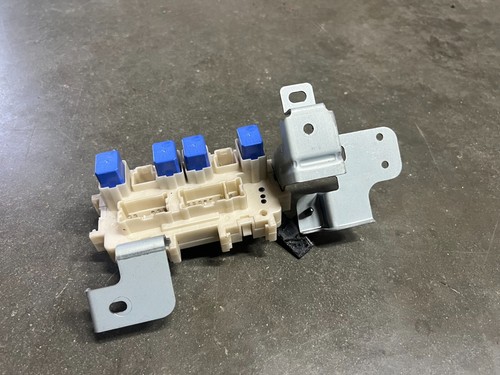 2007 2008 Infiniti G35 HR Sedan Auto Interior Fuse Box OEM 5124 - Picture 5 of 7