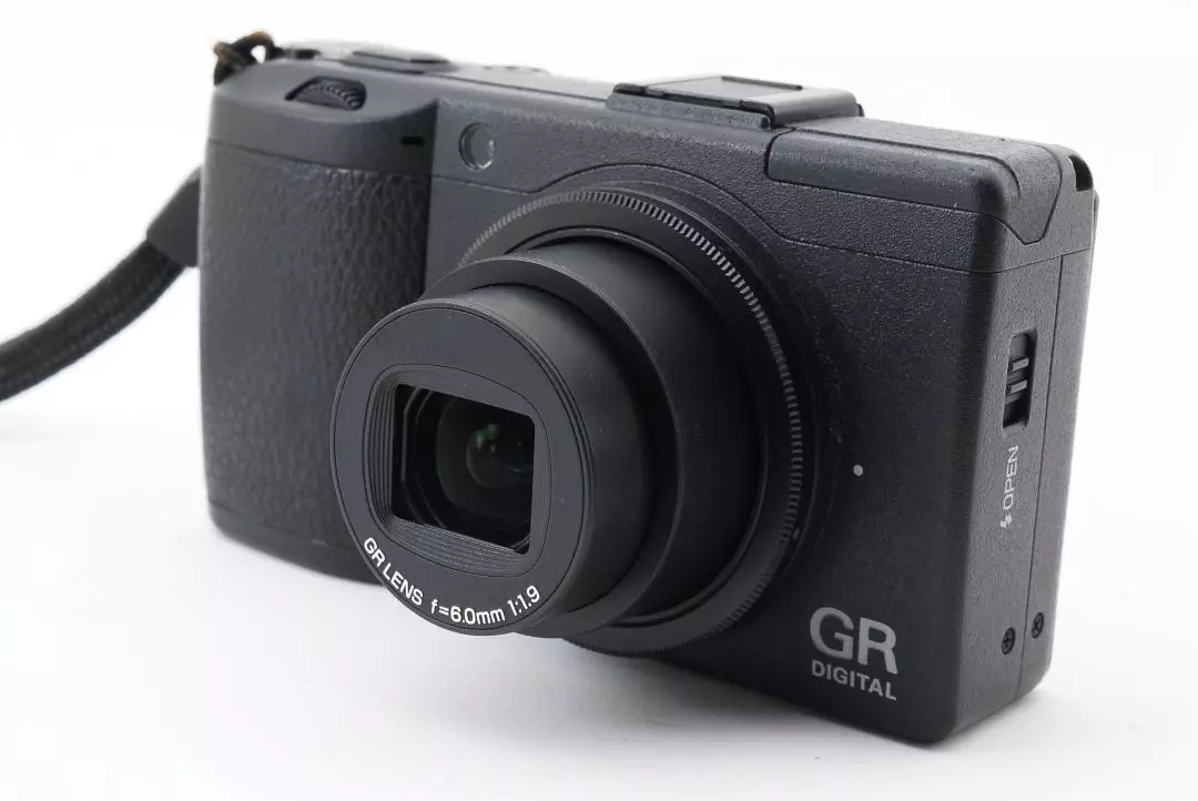 Ricoh GR DIGITAL III 10.0MP Digital Camera - Black from japan