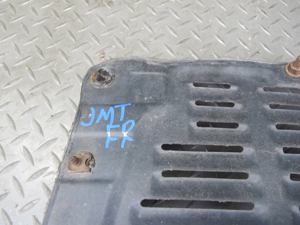 91-94 MITSUBISHI 3000GT JUEGO DE 3 ARCO DE RUEDA DELANTERO PROTECTOR CONTRA SALPICADURAS CUBIERTA OEM Foto 2 de 4