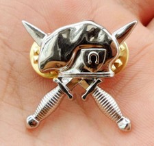 US ARMY SPECIAL FORCES MILITARY PIN HAT METAL BADGE SILVER