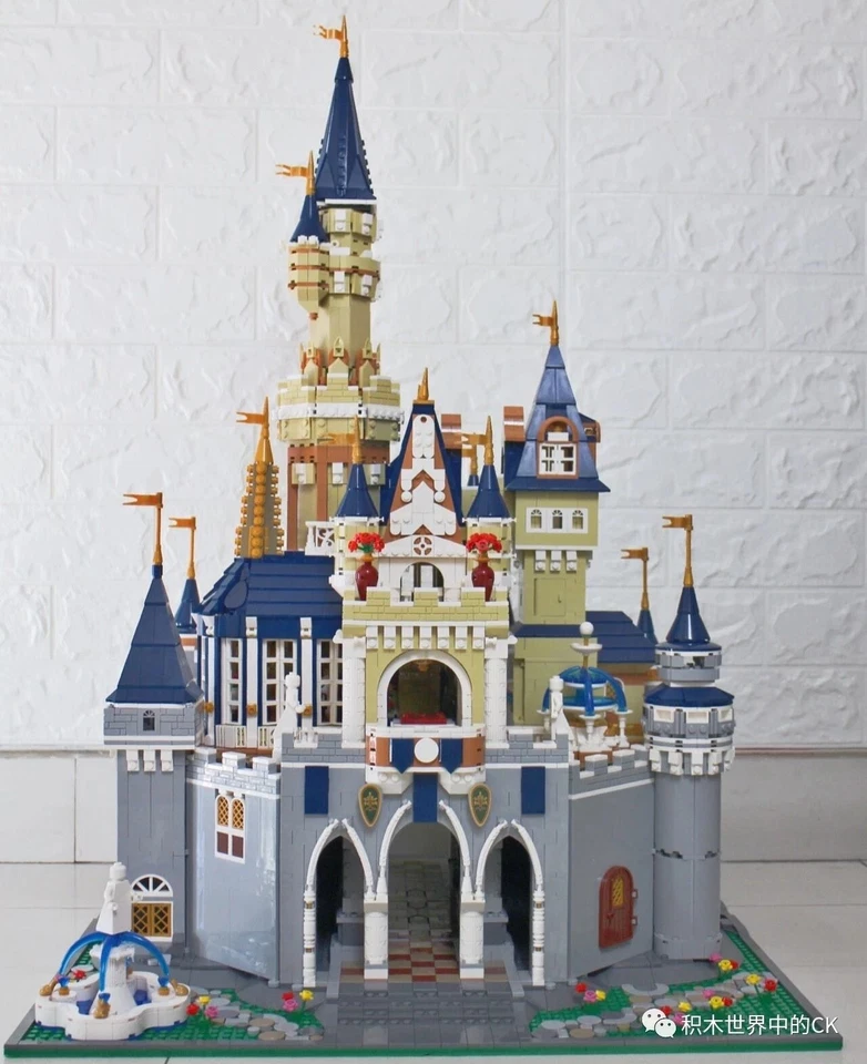 NEW Sleeping Beauty Paradise Castle Disney Building Bricks Model Toy Kit MOC Set - Image 2 of 4