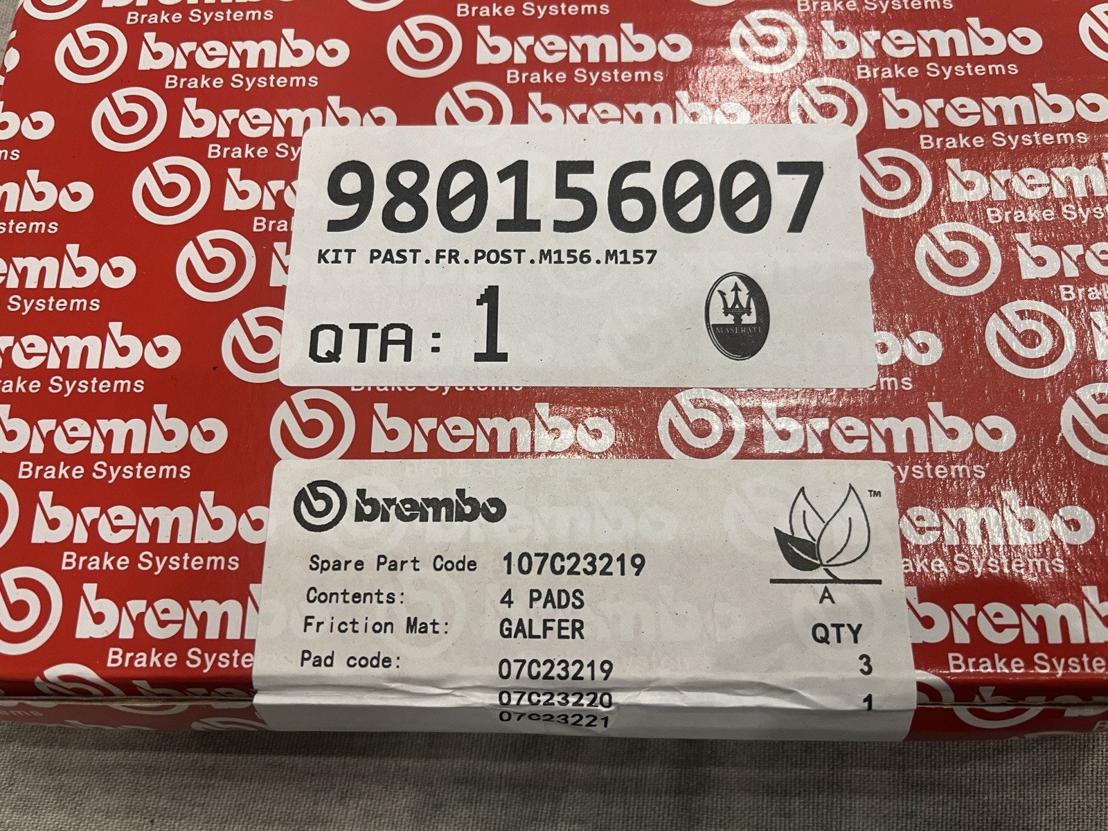 Maserati Ghibli Rear Brake Pads Set Brembo Genuine OEM