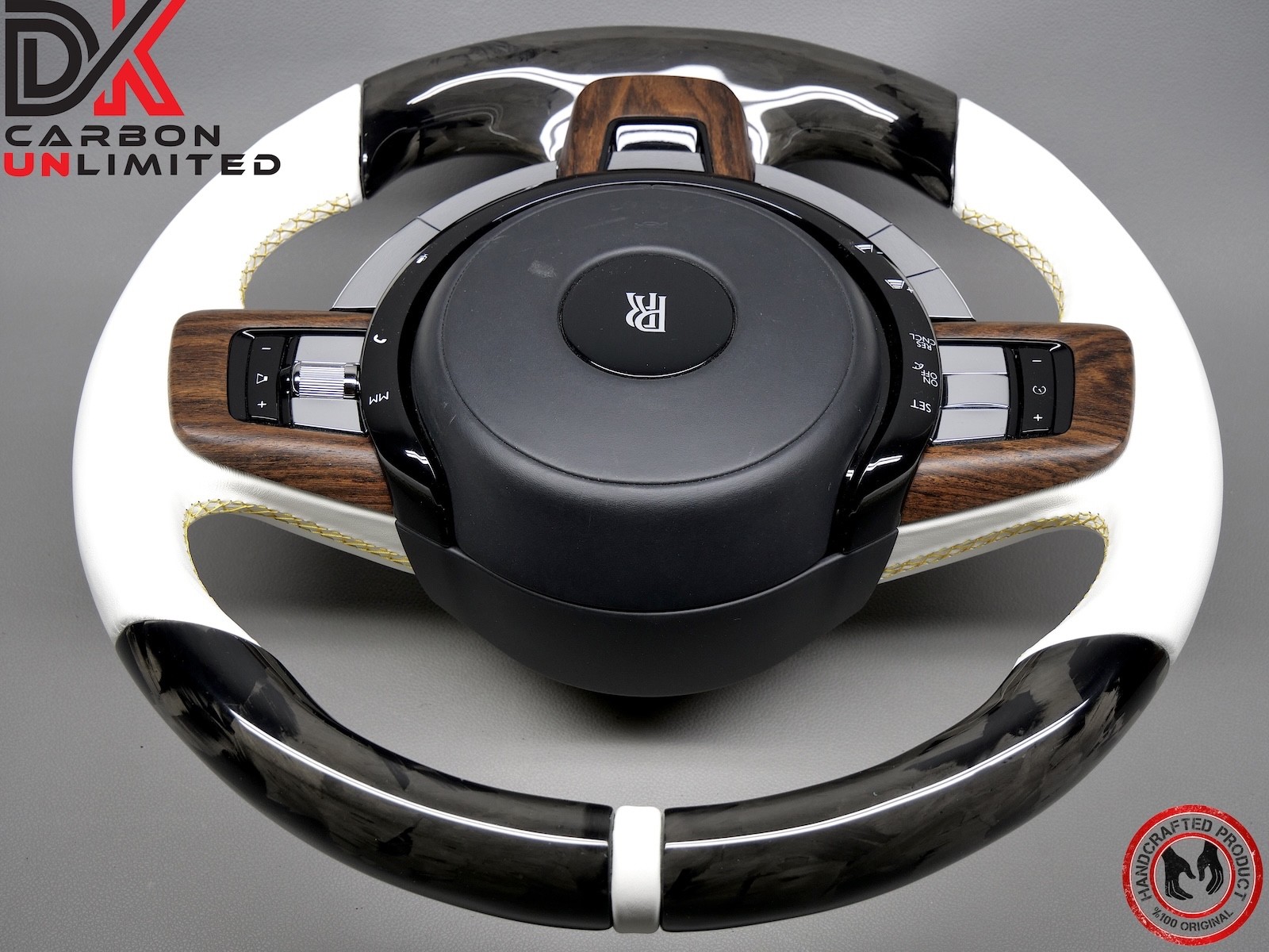 Rolls Royce Cullinan Forge Yellow Arctic White Forged Carbon Steering Wheel