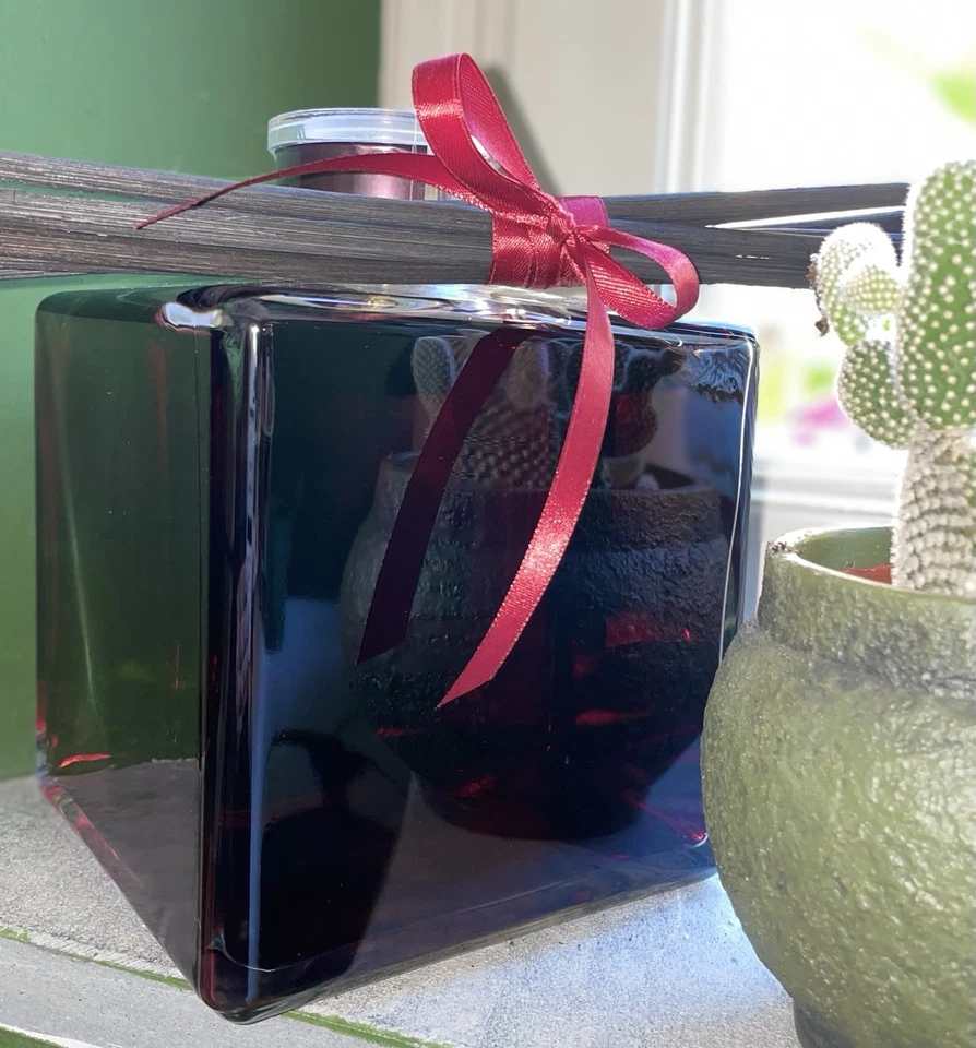 Millefiori Milano - Diffusore con bastoncini - Fragranza all’uva e frutti rossi - Immagine 2 di 3