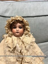 Beautiful Simon & Halbig German Doll With Kammer & Reinhardt Body