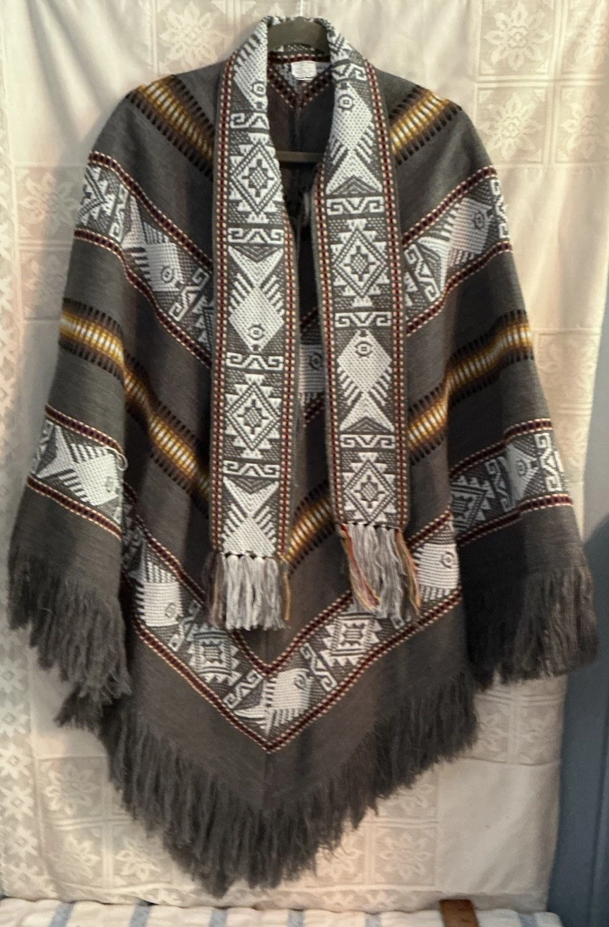 Terrific Boho Knit Poncho, Woven, 100% Wool Made In Guatemala, One Size, Unisex