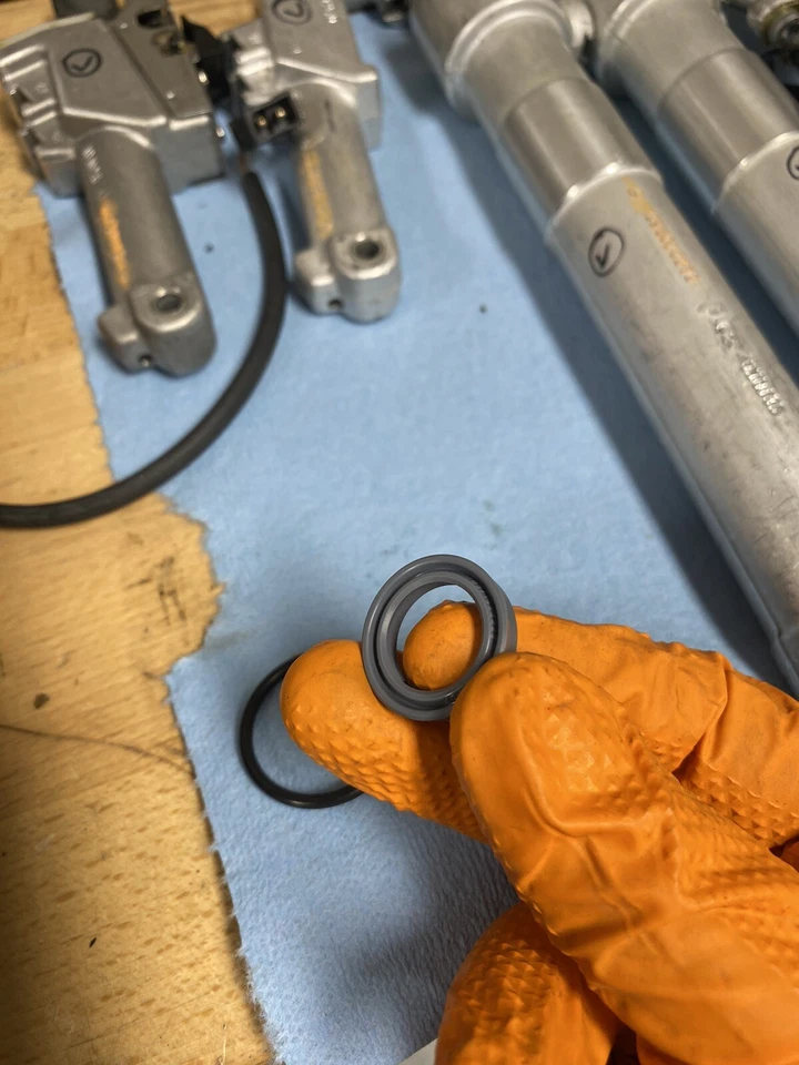 REBUILT 90-02 FULL SET Mercedes R129 SL Hydraulic Top Cylinders 500 600 320 300 Foto 2 de 4