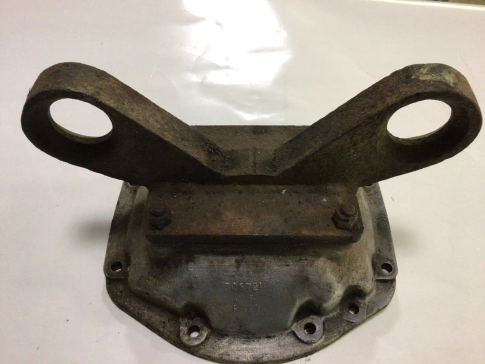 Стальной кронштейн заднего дифференциала Triumph TR4 TR4A Stanpart 2 штуки 305721 - Изображение 3 из 4