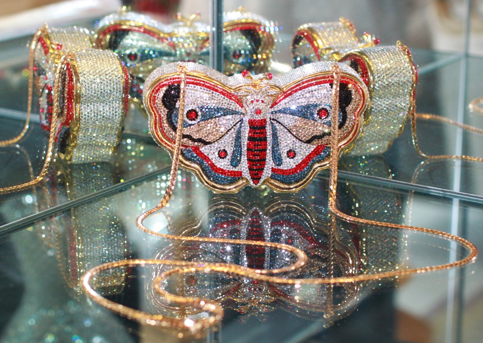 JUDITH LEIBER SWAROVSKI CRYSTAL BUTTERFLY MINAUDIERE SHOULDER BAG