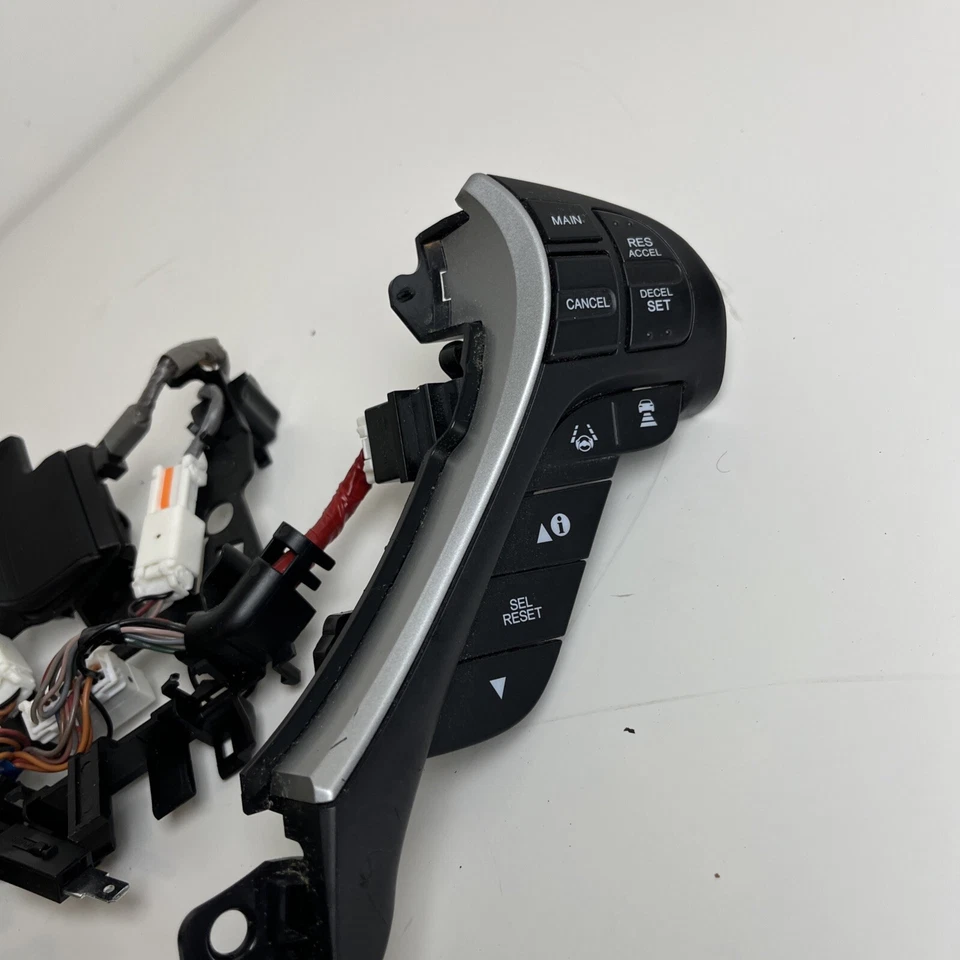 2017 Acura Rdx Wheel Radio Cruise Control Switch OEM - Image 4 of 4