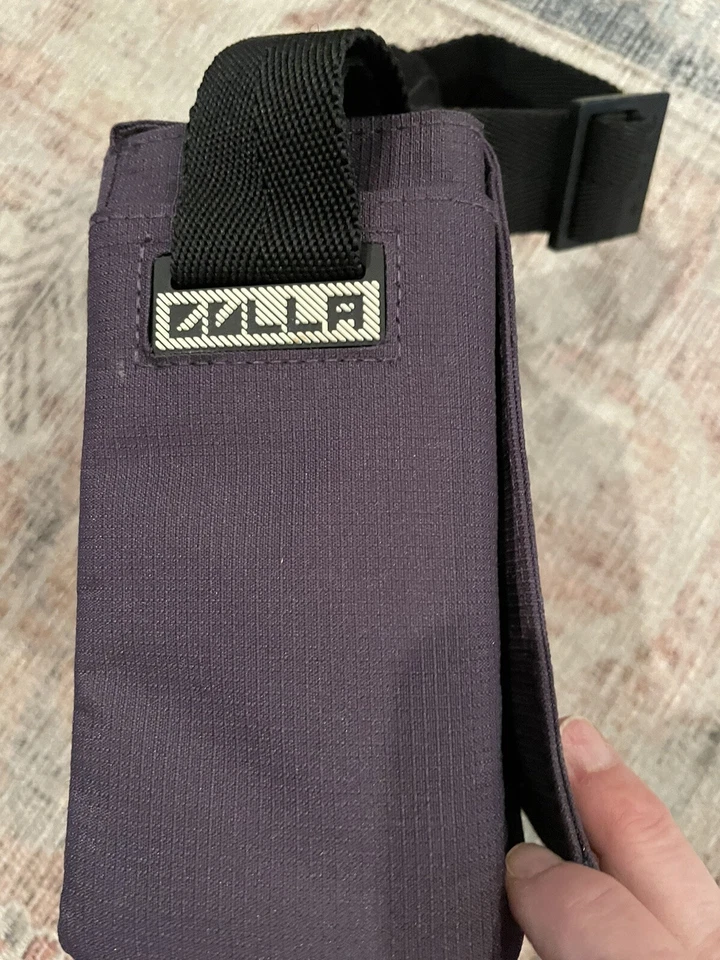 Bolsa para cámara Golla púrpura 7” de alto 6” de ancho 4” exterior profundo 6”X 5”X 3” interior nueva sin etiquetas Foto 3 de 4