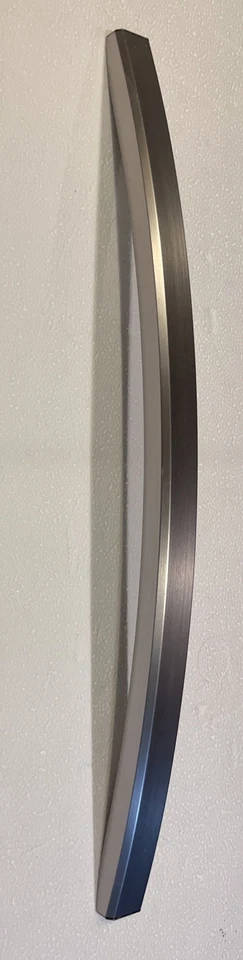 Manija de puerta para lavavajillas Samsung DW80R7061US OEM Foto 3 de 4