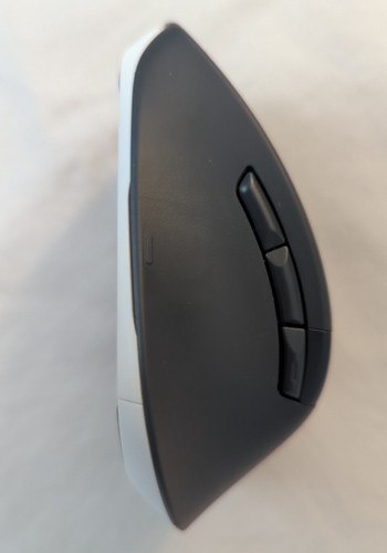 Logitech M720 Triathlon Wireless Mouse - Black - Picture 3 of 5
