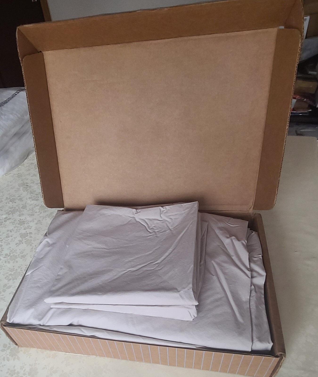 Brooklinen Luxury 4Piece Sheet Set King Size Warm Grey 100 Cotton