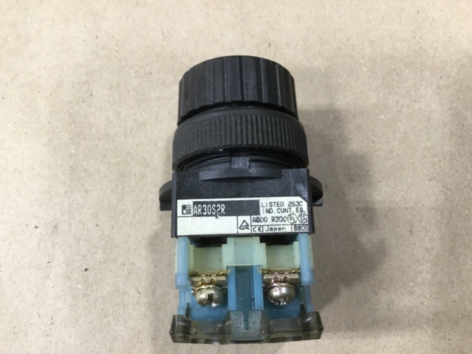 Fuji AR30S2R 2-Position Combination Pushbutton Selector Switch #57I54*AD