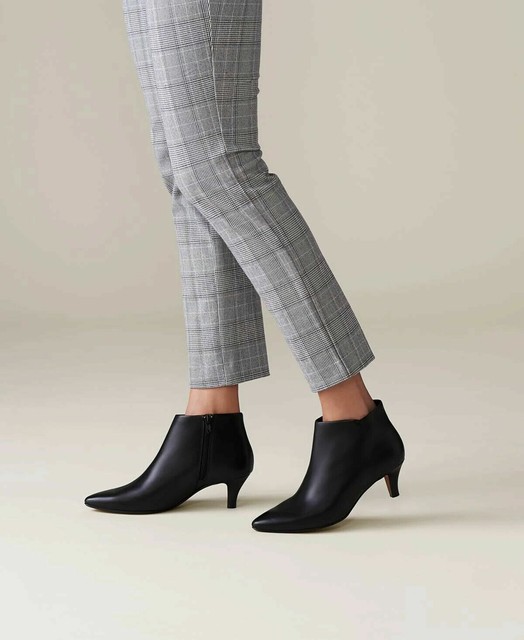 clarks linvale sea bootie