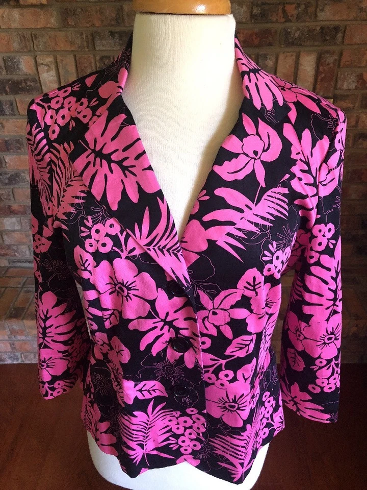 Blazer Moda Bug Talla M Negro Rosa Diseño Floral Mangas 3/4 Foto 2 de 4