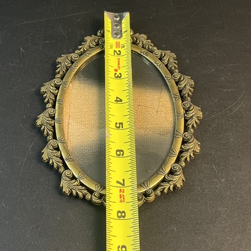 Vtg Ornate Brass Oval Wall Picture Frame Italy Hollywood Regency Victorian Style - Picture 3 of 7