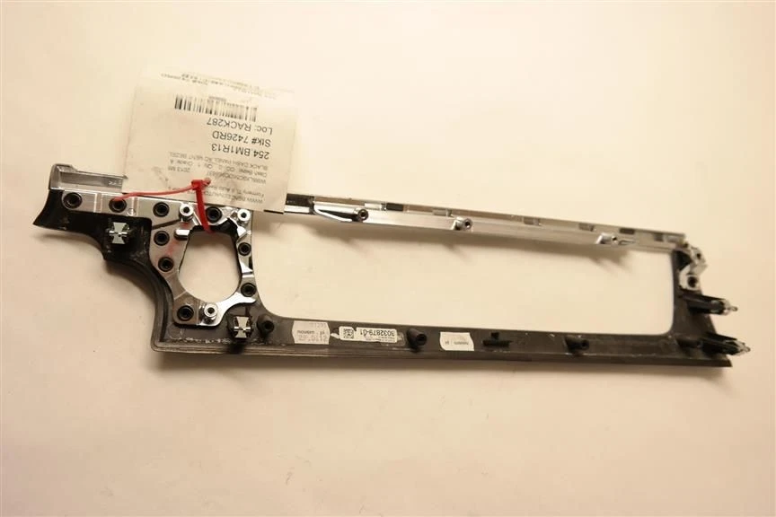 Panel de instrumentos negro bisel de ventilación de CA para BMW M6 2013 Foto 4 de 4