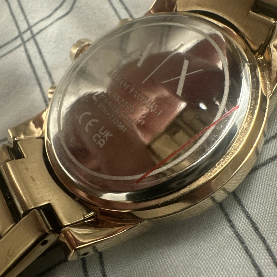 ARMANI EXCHANGE, AX2099, vestido de hombre, cronógrafo, acero inoxidable, tono dorado, esfera dorada, 50 m Foto 2 de 2