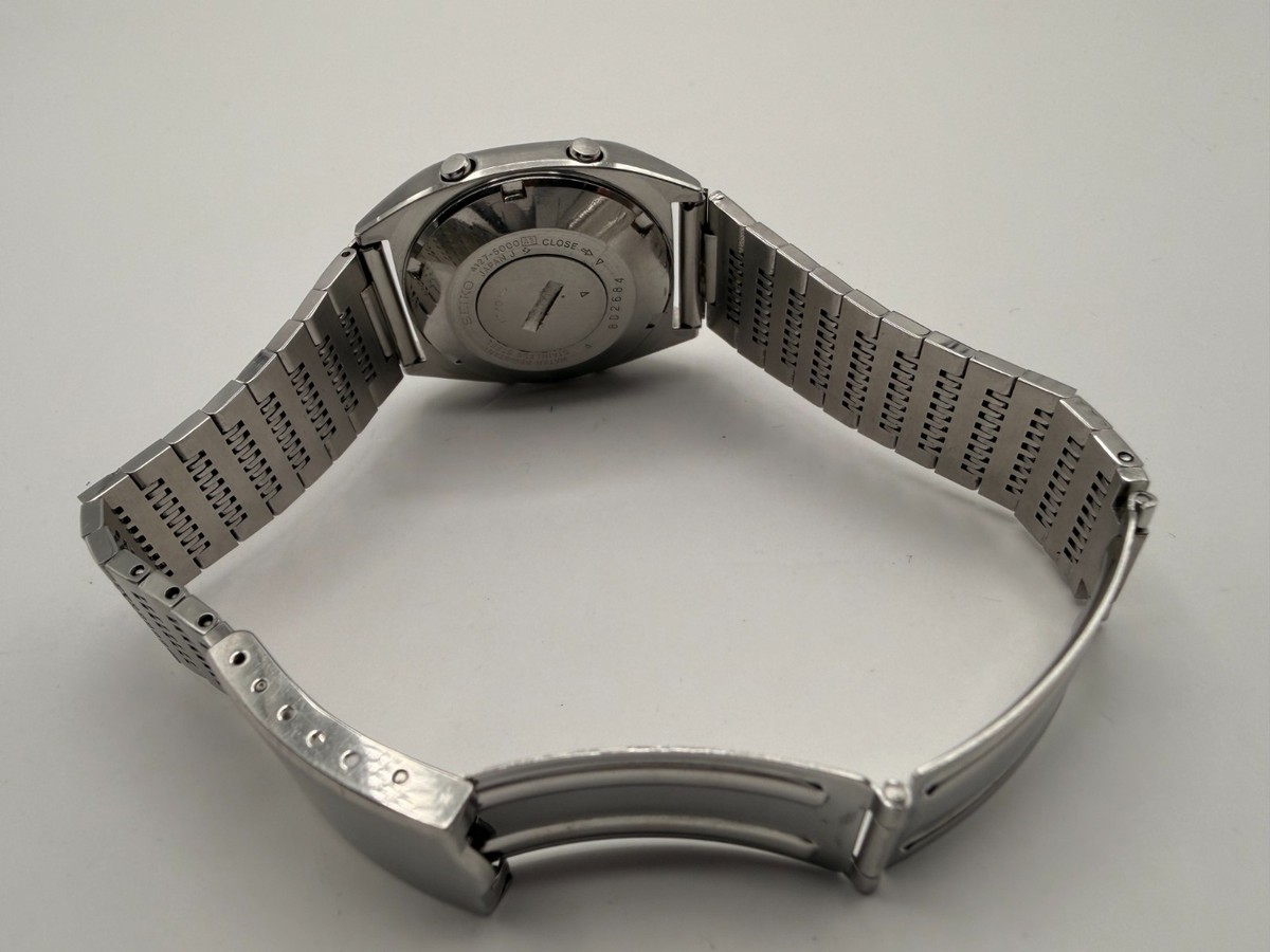 Seiko A127-5000 Quartz Chronograph Vintage LCD Digital Watch
