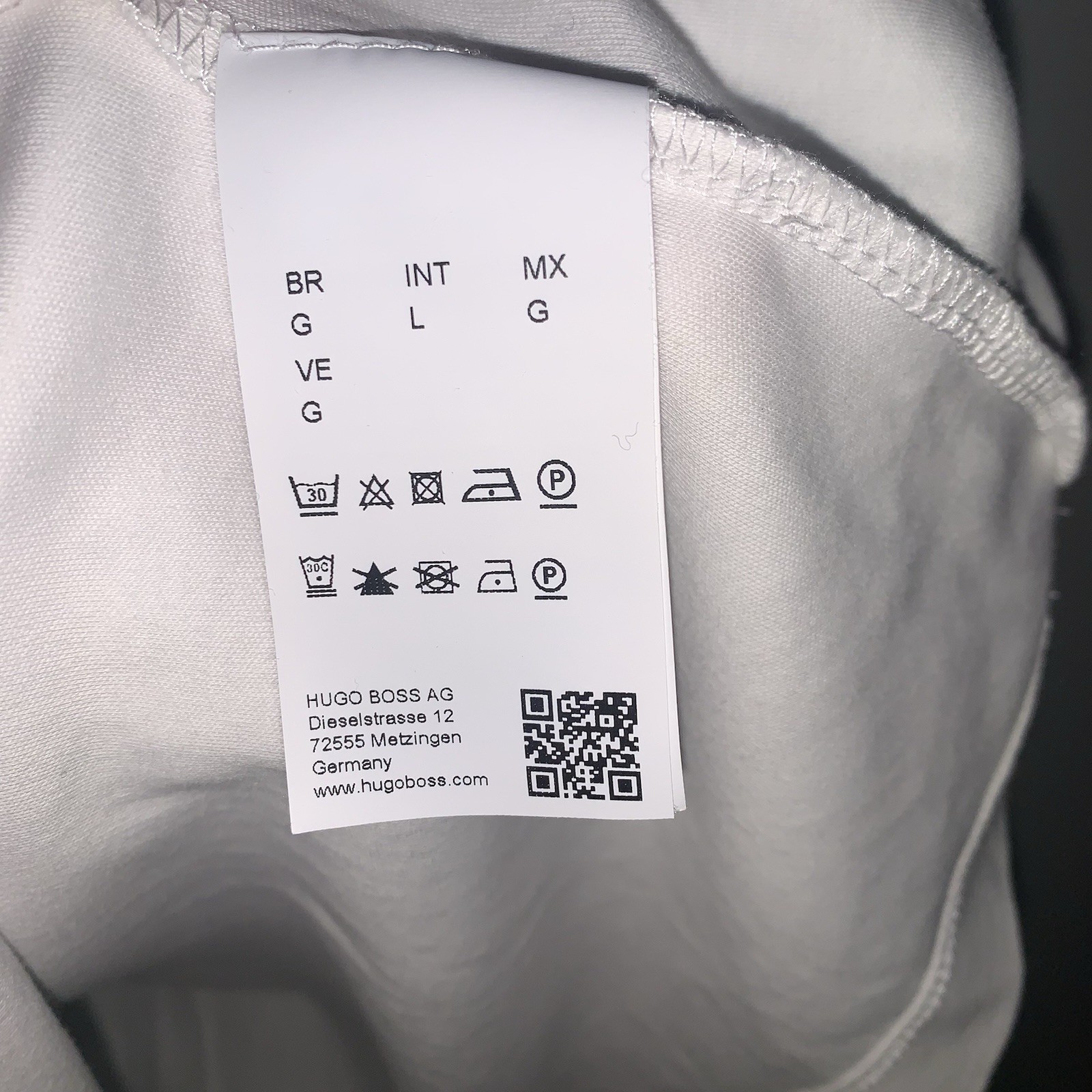 Hugo Boss BOSS White Zip Neck Polo Shirt Men’s Large Regular Fit thumbnail 4